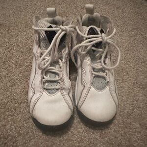 Air Jordan True Flight GS 'White'